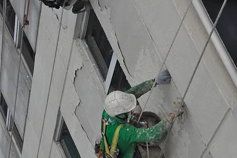 Exterior Walls Painting: URABES crew on site, photo 12 of 18