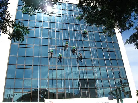 Exterior Window Cleaning: URABES crew on site, photo 3 of 19