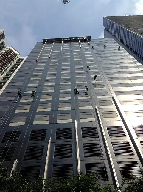 Glass and ACP Glazing (Sealant): URABES crew on site, photo 3 of 20